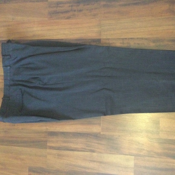 Mens 2 pc Navy Blue suit - Picture 3 of 10